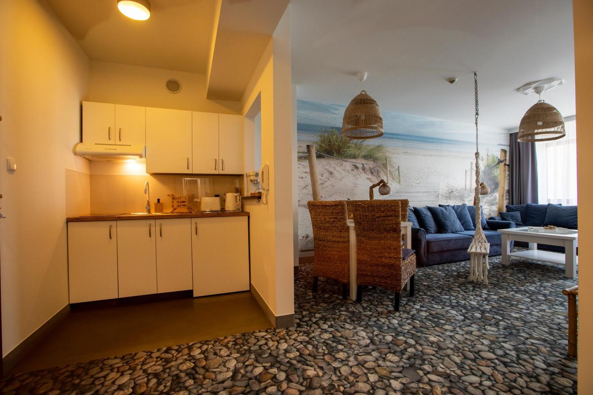 Apartament Rodzinny Beach Sauna&Jacuzzi Arka Medical Spa Kolobrzeg Luaran gambar